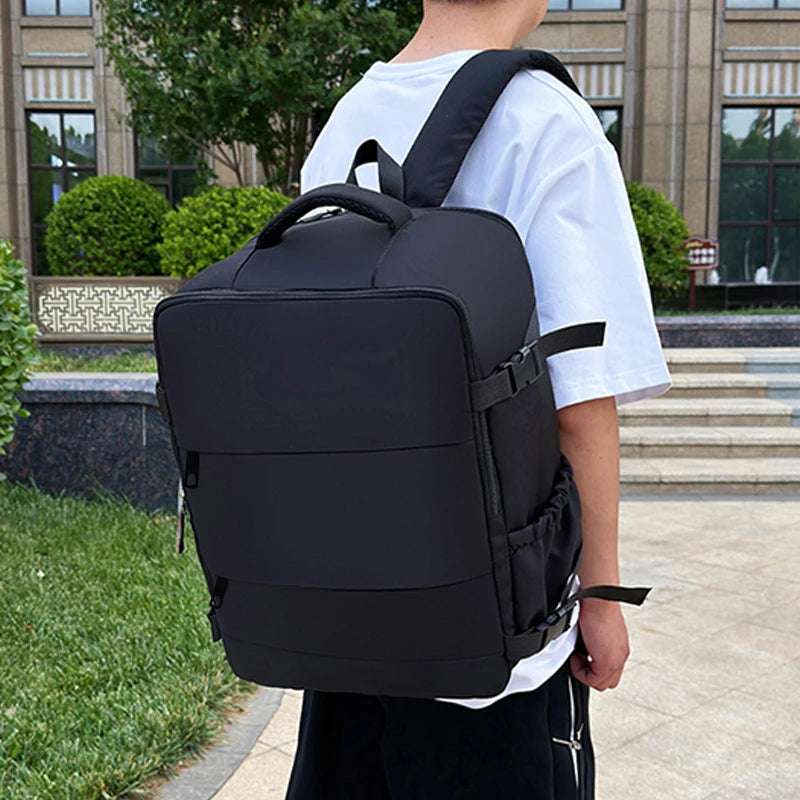 Latina Commuta Backpack