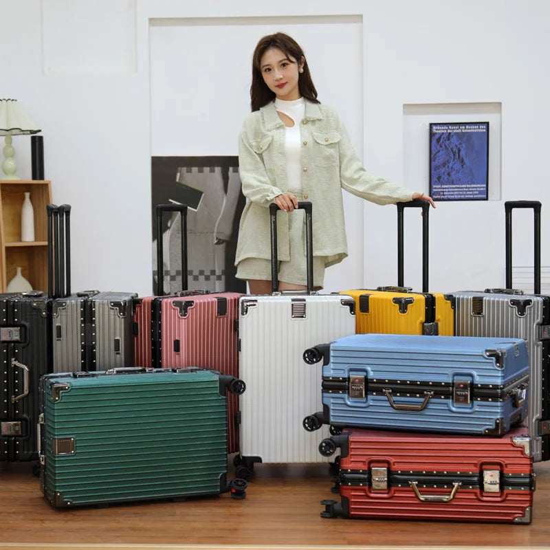 Amiens AluRide Suitcase